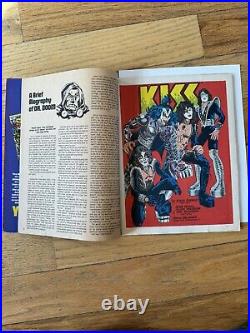 KISS #1 MARVEL COMICS 1977 SUPER SPECIAL PRINTED IN REAL KISS BLOOD Complete