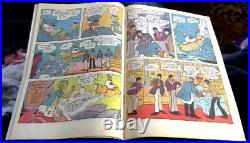 YELLOW SUBMARINE (Gold Key) 1968 Movie Comic with Poster